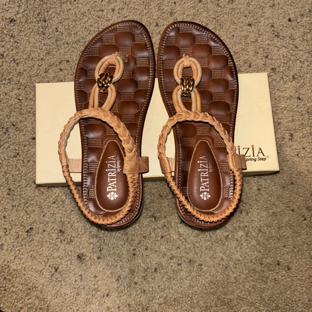 Patrizia Women's Brown Sandals